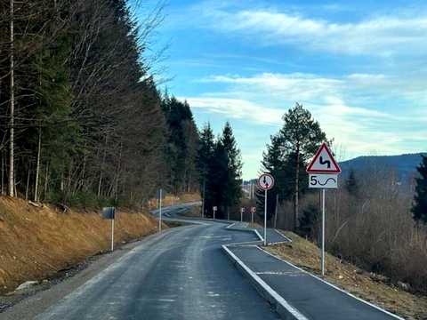 ділянка за адресою нема