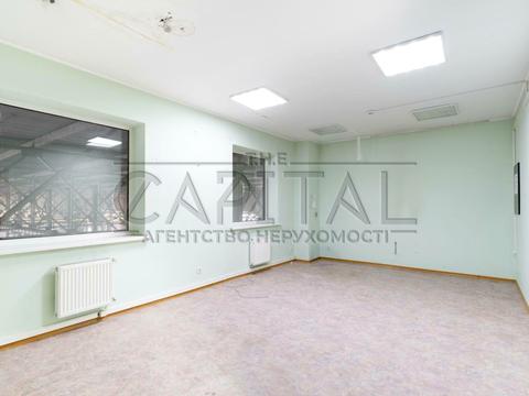 коммерческая по адресу 1 Травня ул., 7