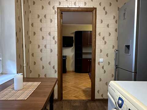квартира по адресу Салютная ул., 10
