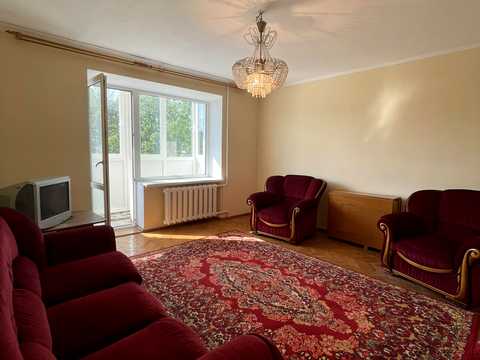 квартира за адресою Карпенка вул., 1