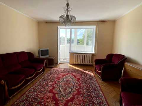 квартира за адресою Карпенка вул., 1