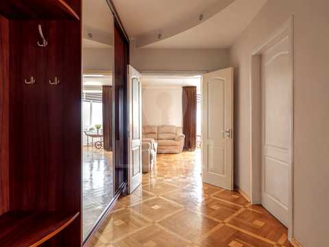 квартира по адресу Верховной Рады бульв., 21-Б