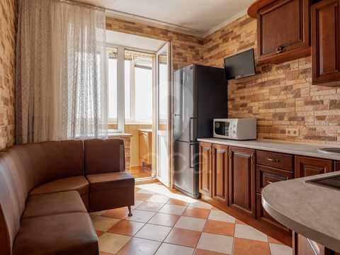 квартира по адресу Верховной Рады бульв., 21-Б