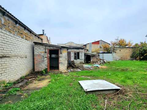 будинок за адресою Івана Луценка вул., 25
