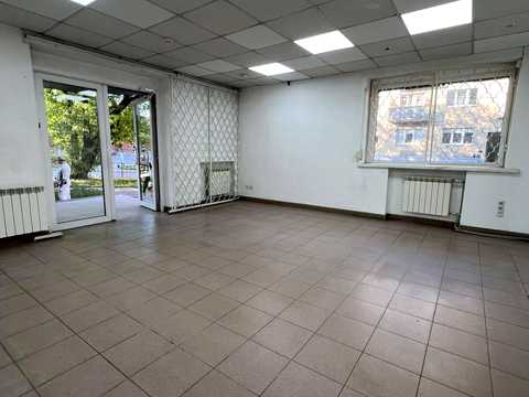 коммерческая по адресу Горбачевского ул. (Крылова), 4