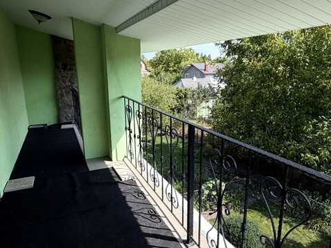 дом по адресу Садова