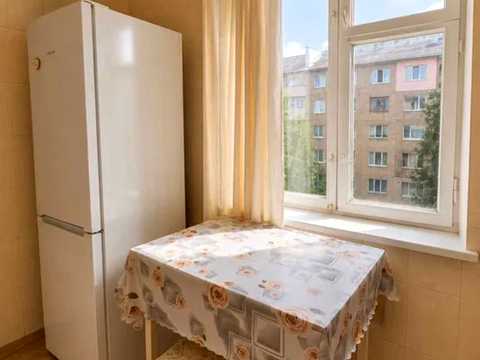 квартира за адресою Івана Їжакевича вул., 4