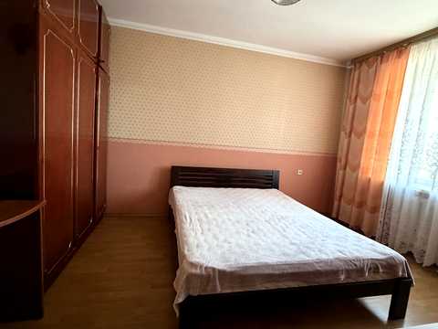 квартира за адресою Братів Зерових вул. (Червонопартизанська), 14-Б