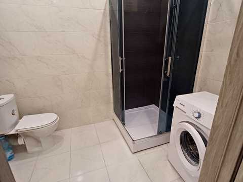 квартира за адресою Михайлівська пл., 5