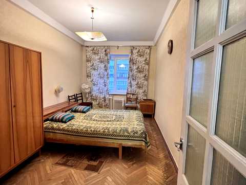 квартира за адресою Велика Васильківська вул. (Червоноармійська), 112