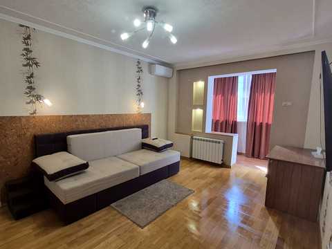 квартира за адресою Оноре де Бальзака вул., 56