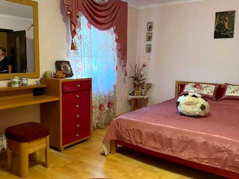 дом по адресу Семьи Красовских ул. (Пролетарська)