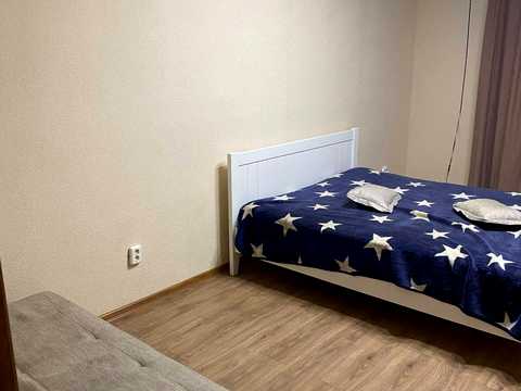 квартира за адресою Ревуцького вул., 54