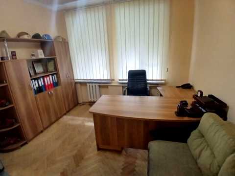 комерційна за адресою Київ, Німанська вул., 3