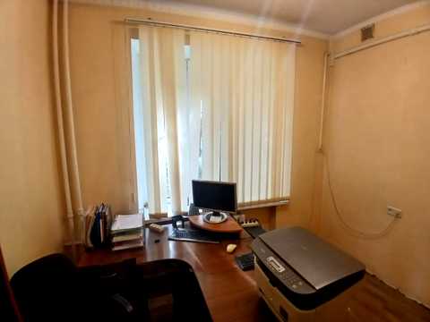 комерційна за адресою Київ, Німанська вул., 3