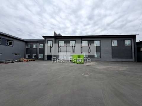комерційна за адресою Київ, Куренівська вул., 15-А
