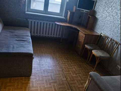 квартира за адресою Анни Ахматової вул., 43