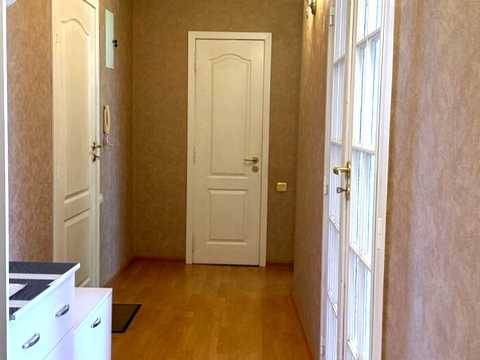 квартира за адресою Академіка Корольова вул., 20