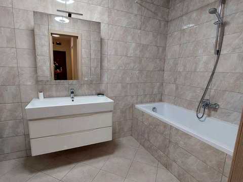 квартира за адресою Шота Руставелі вул., 9