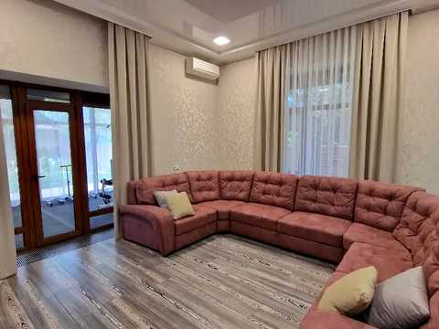 будинок за адресою Абрикосова
