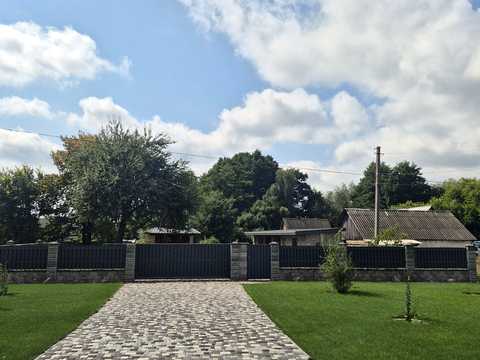 будинок за адресою смт. Біла Криниця, Гагаріна, 28