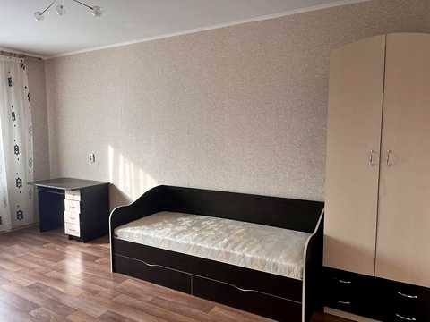 квартира за адресою Київ, Милославська вул., 16