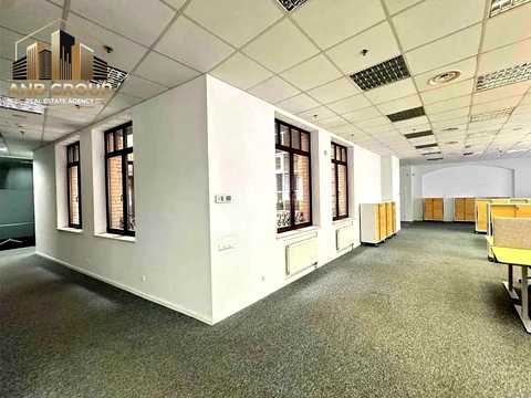 комерційна за адресою Михайлівська вул., 6
