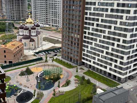 квартира за адресою Олександра Олеся вул., 17-А