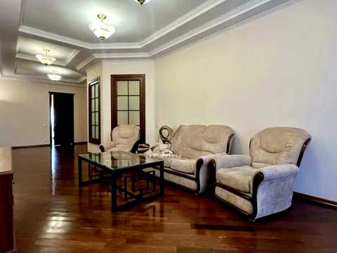 квартира по адресу Круглоуниверситетская ул., 3-5