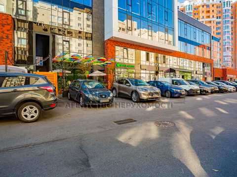 комерційна за адресою Київ, Левка Лук'яненка вул. (Маршала Тимошенка), 21/19