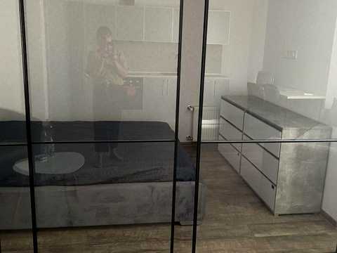 квартира за адресою Осіння вул., 33