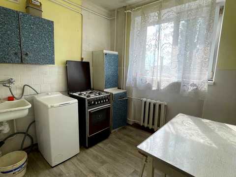 квартира за адресою Володимира Стельмаха вул. (Курчатова), 62а