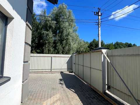 будинок за адресою с. Гнідин, Бортницька, 77