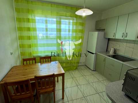 квартира за адресою Науки просп., 60-А