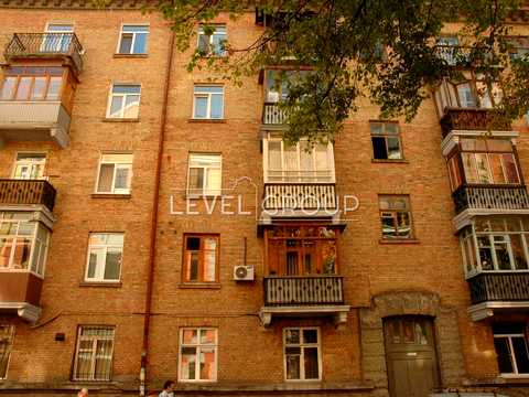 квартира за адресою Київ, Панаса Мирного вул., 3