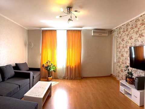 квартира за адресою Академіка Корольова вул., 20