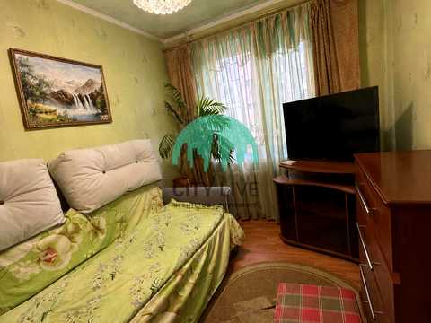 квартира за адресою Гната Хоткевича вул., 73