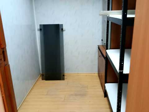 комерційна за адресою Київ, Максима Токарева вул. (Вузівська), 4