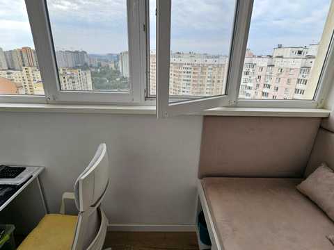 квартира по адресу Олены Пчилки ул., 3-Д