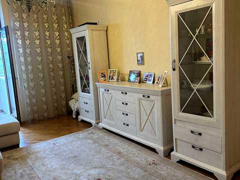 квартира по адресу Дмитрия Яворницкого просп. (Карла Маркса), 34
