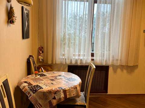 квартира по адресу Дмитрия Яворницкого просп. (Карла Маркса), 34