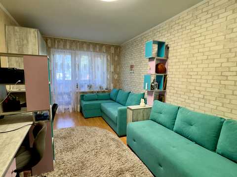 квартира за адресою Льотна вул. (Червоногвардійська), 43