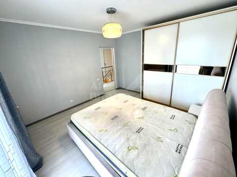 квартира за адресою Зарічанська вул., (Будинок 2)