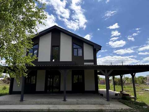дом по адресу Лугова ул.