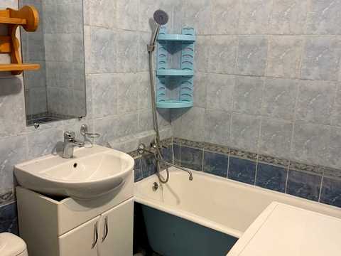 квартира за адресою Пілотська вул., 53