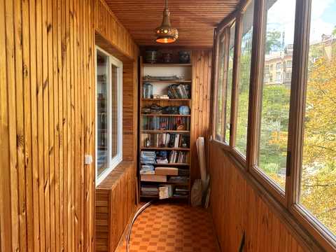 квартира за адресою Солом'янська вул., 8