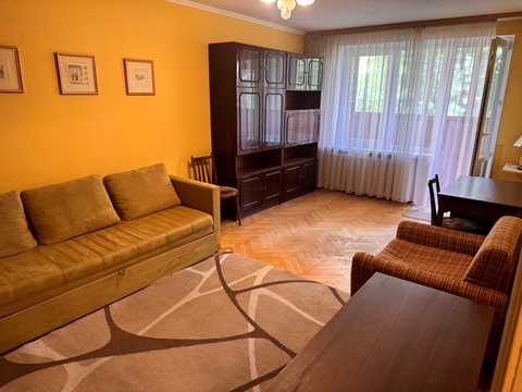 квартира за адресою Солом'янська вул., 8