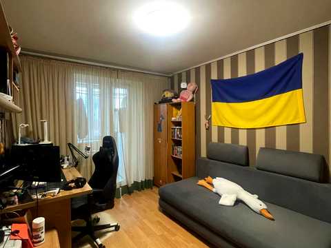квартира за адресою Зарічанська вул., 52/2