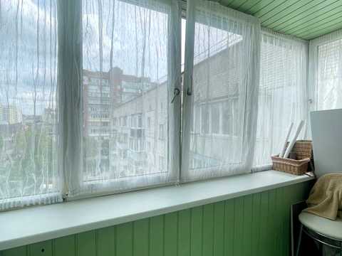 квартира за адресою Зарічанська вул., 52/2