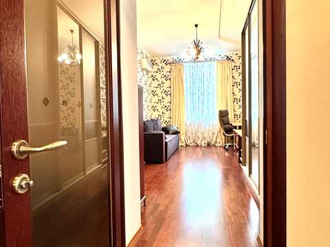 квартира за адресою Шовковична вул., 21